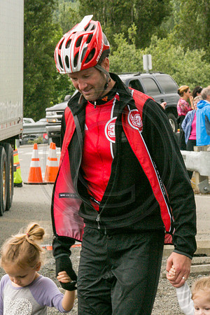 FL – A2 TEAMS –FINISH LINE – 3 –  RIDERS FOR RYDERS –  RTCCVA – Sombilon Photography-22