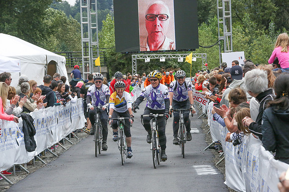 FL – A2 TEAMS –FINISH LINE – 1 –  CAPS WESTWOOD CYCLE –  RTCCVA – Sombilon Photography-8