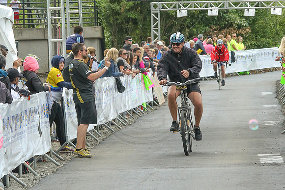 FL – A1 RIDERS - FINISH LINE – 3 – RTCCVA – Sombilon Photography-195