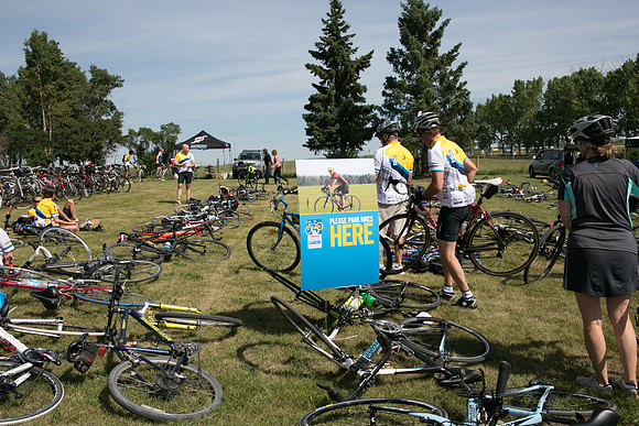 1 SPONSOR SIGNS ON ROUTE - RTCCAB  – Sombilon Photography-3