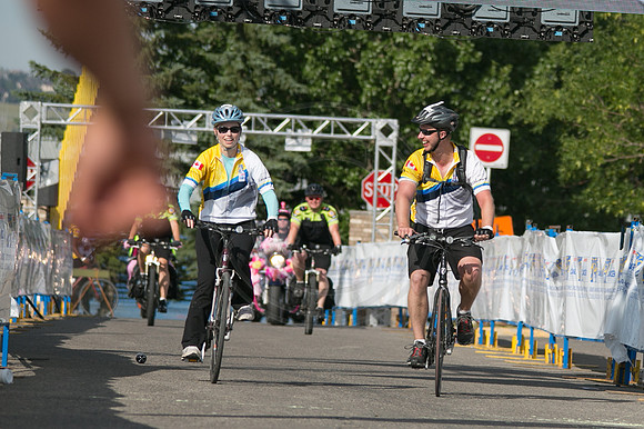 Finish 2 Yellow Jerseys - RTCCAB  – Sombilon Photography-427
