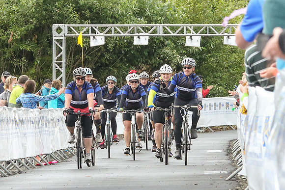 FL – A2 TEAMS –FINISH LINE – 2 –  TEAM TOUR De Cure –  RTCCVA – Sombilon Photography