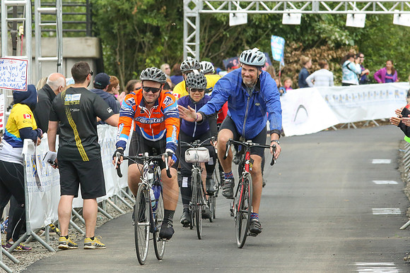 FL – A1 RIDERS - FINISH LINE – 3 – RTCCVA – Sombilon Photography-130