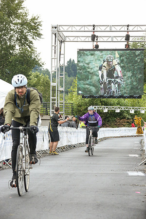 FL – A2 TEAMS –FINISH LINE – 2 –  TEAM TOUR De Cure –  RTCCVA – Sombilon Photography-25