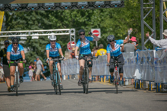 Team G-Force Cushman and Wakefield Calgary - RTCCAB  – Sombilon Photography-13