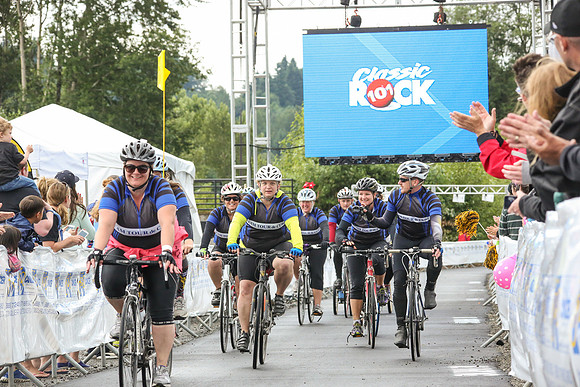FL – A2 TEAMS –FINISH LINE – 2 –  TEAM TOUR De Cure –  RTCCVA – Sombilon Photography-8