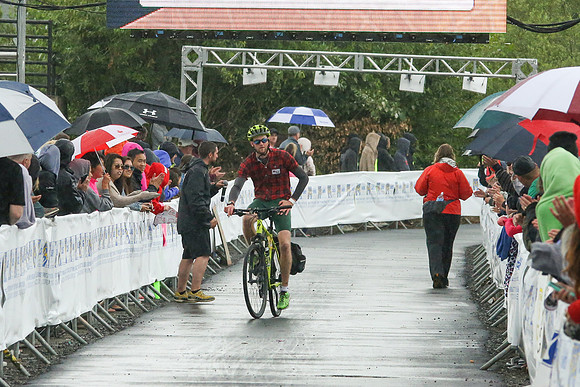 FL – A1 RIDERS - FINISH LINE – 4 – RTCCVA – Sombilon Photography-129