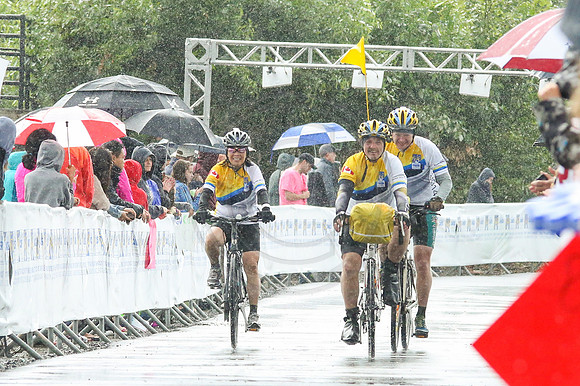 FL – A1 RIDERS - FINISH LINE – 2 – RTCCVA – Sombilon Photography-209