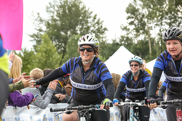 FL – A2 TEAMS –FINISH LINE – 2 –  TEAM TOUR De Cure –  RTCCVA – Sombilon Photography-14