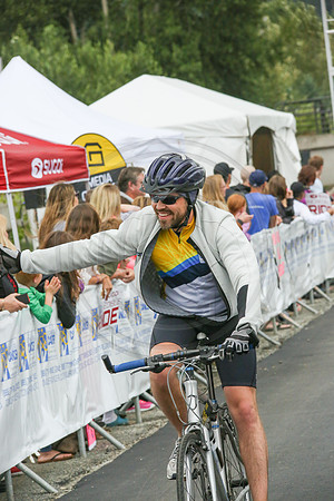 FL – A1 RIDERS - FINISH LINE – 2 – RTCCVA – Sombilon Photography-61