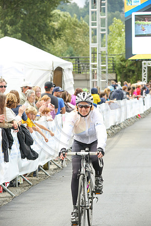 FL – A1 RIDERS - FINISH LINE – 2 – RTCCVA – Sombilon Photography-30