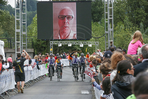 FL – A2 TEAMS –FINISH LINE – 1 –  CAPS WESTWOOD CYCLE –  RTCCVA – Sombilon Photography-4