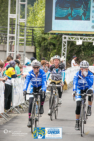 FL – A2 TEAMS –FINISH LINE – 2 – Team OVCARE –  RTCCVA – Sombilon Photography-15-WEB