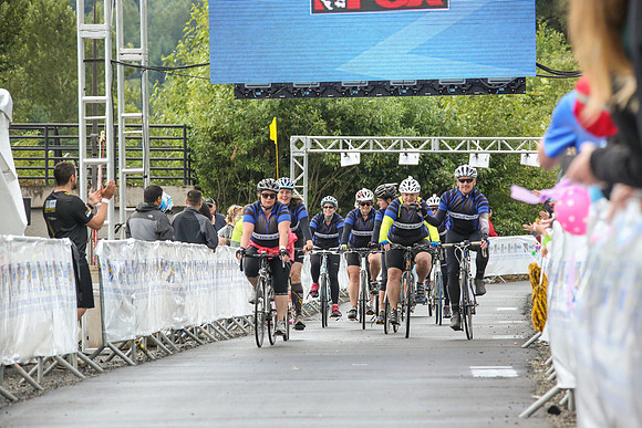 FL – A2 TEAMS –FINISH LINE – 2 –  TEAM TOUR De Cure –  RTCCVA – Sombilon Photography-2