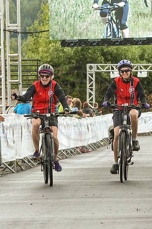 FL – A2 TEAMS –FINISH LINE – 3 –  RIDERS FOR RYDERS –  RTCCVA – Sombilon Photography-99