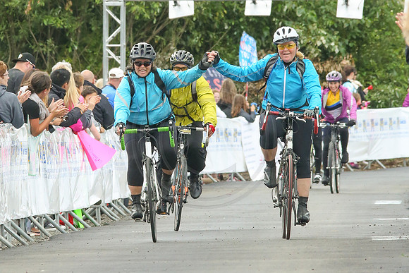 FL – A1 RIDERS - FINISH LINE – 3 – RTCCVA – Sombilon Photography-159