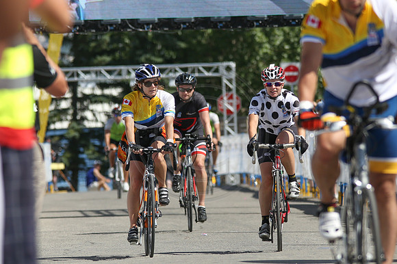 Finish 1 Yellow Jerseys - RTCCAB  – Sombilon Photography-197